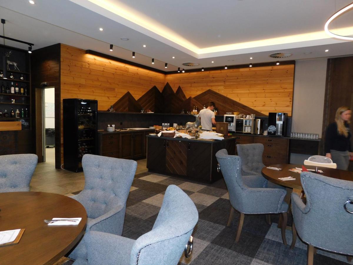Wellness Rezort Tatranska Strba Штрбскє-Плесо Екстер'єр фото